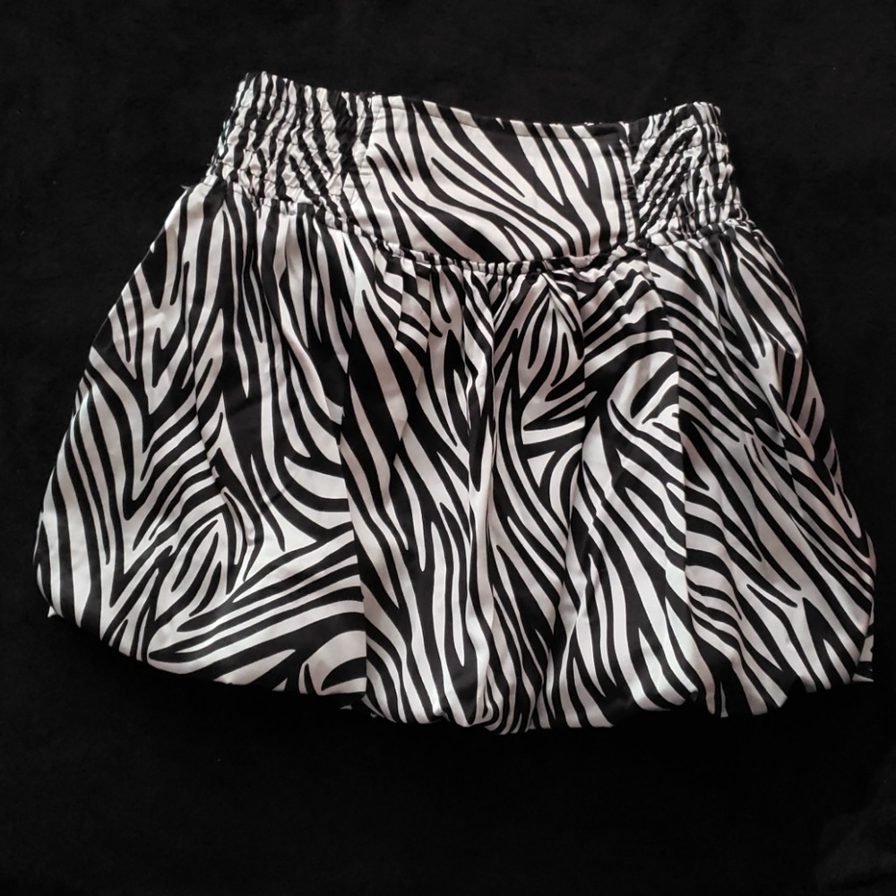 Girl's bubble skirt